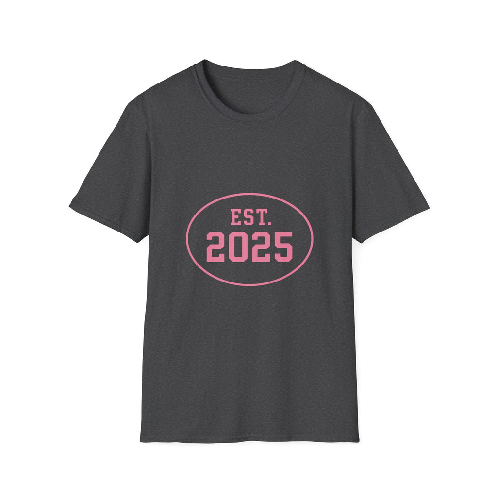 2025 Est. T‑Shirt — Vintage Circle "EST. 2025" Graphic Tee
