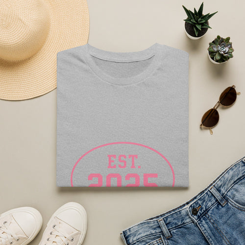 2025 Est. T‑Shirt — Vintage Circle "EST. 2025" Graphic Tee
